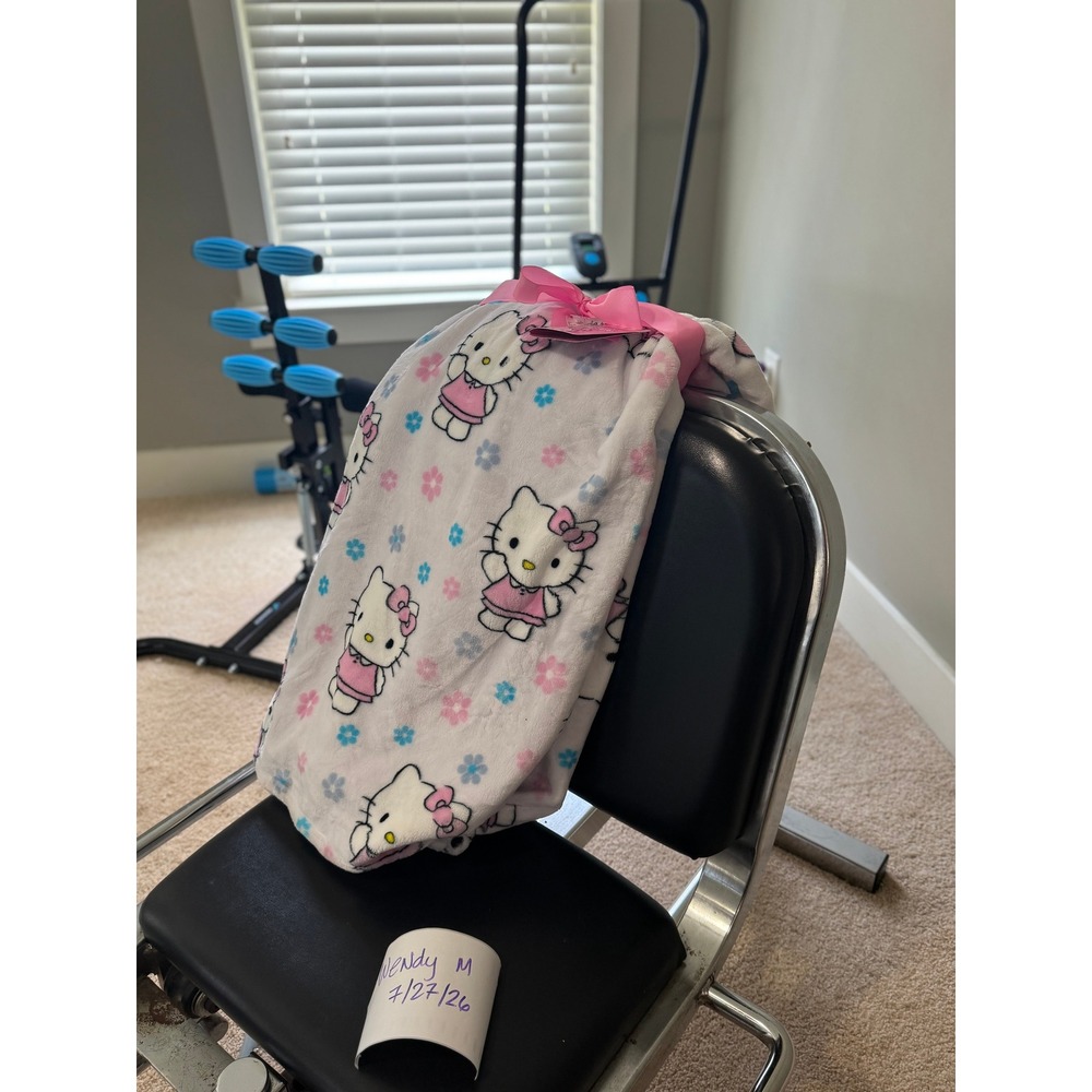 Sanrio Hello Kitty Pink White Blue Floral Plush Fleece Throw Blanket Satin Bow